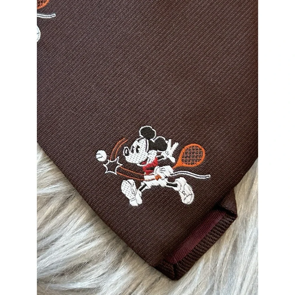 Vintage Men's Walt Disney Cervantes Brown‎ Tie Mens Mickey Mouse Tennis Theme